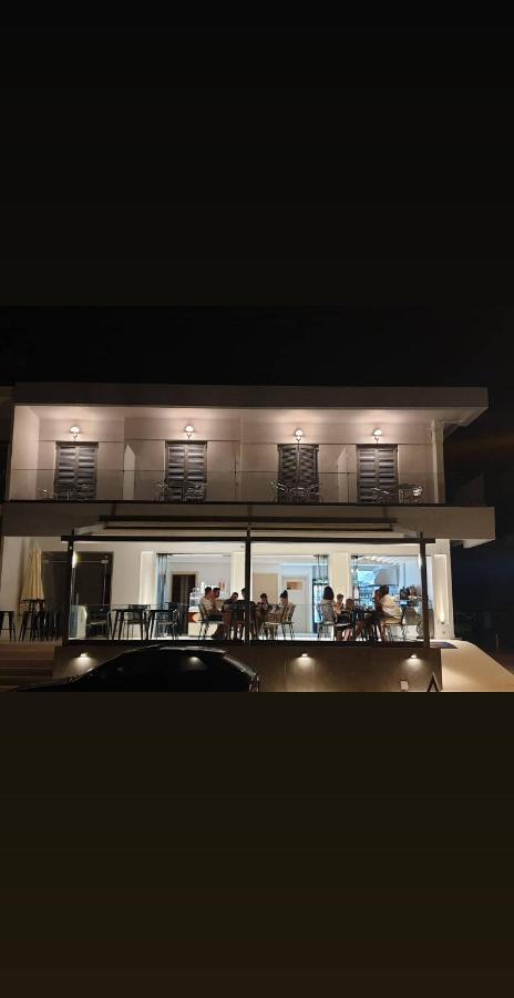 טולון Angelo Cafe Hotel מראה חיצוני תמונה