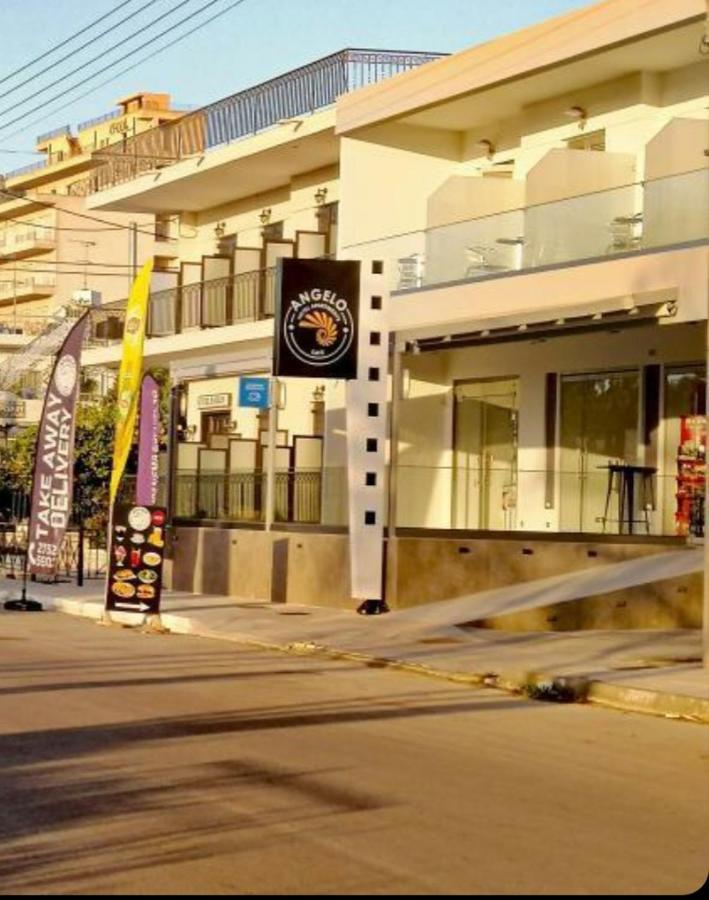 טולון Angelo Cafe Hotel מראה חיצוני תמונה